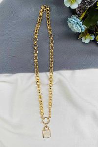 Modalamelif Gold Zincir Beyaz Kilit Kolye