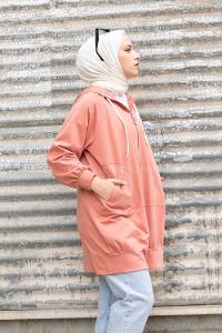 Modalamelif Önü Fermuarlı Arma Baskılı Hırka Pudra