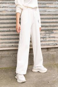 Modalamelif Bel Lastikli Bus Yazı Nakışlı Eşofman Pantolon Beyaz