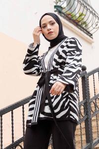 Modalamelif Zebra Desen İkili Triko Takım Siyah Beyaz