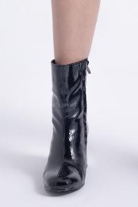 Modalamelif Küt Burun Parlak Rugan Siyah Bot