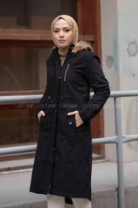 Modalamelif İçi Kürklü Kapşonlu Gabardin Kaban Siyah