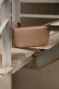 Modalamelif Kapak Kilitli  Çapraz Çanta Vizonrengi