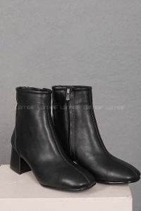 Modalamelif Küt Burun Dikişli Siyah Bot