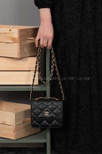 Modalamelif Kapitone Dikişli Çanta Siyah