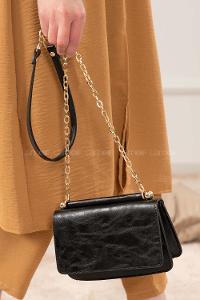 Modalamelif Kapak Kilitli Düz Renk Çanta Siyah