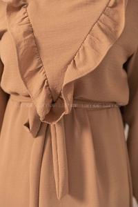 Modalamelif Önü Fırfırlı Kuşaklı Elbise Camel