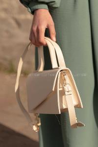 Modalamelif Asimetrik Kapak Kilitli Çanta Krem