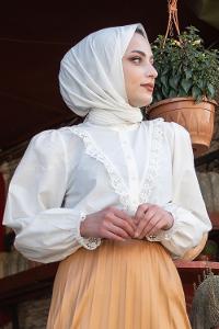 Modalamelif  Kol Brode Güpür Detaylı Gömlek Ekru