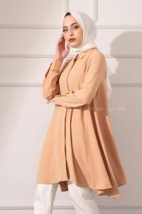 Modalamelif Önü Gizli Düğmeli Volanlı Tunik Camel