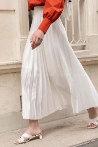 Modalamelif Beli Lastikli Deri Görünümlü Laklı Etek Beyaz