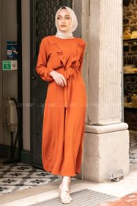 Modalamelif Önü Fırfırlı Kuşaklı Elbise Kiremit