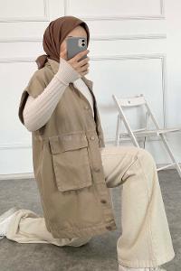 Modalamelif Kapak Cepli Metal Düğmeli Yelek Bej