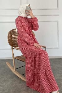 Modalamelif Yaka Fırfırlı Pötikare Elbise Kırmzı