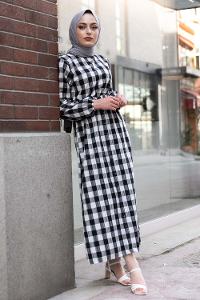 Modalamelif Eteği Dümeli Kareli Gofre Elbise Siyah