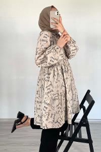 Modalamelif Önü Düğmeli Yazı Baskılı Tunik Taş