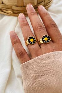 Modalamelif Siyah Çicek Mineli Yüzük