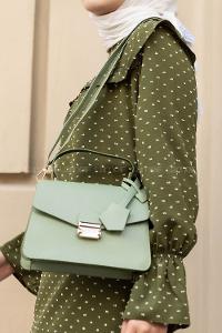 Modalamelif Kapak Kilitli Askılı Çanta Çağla Yeşili