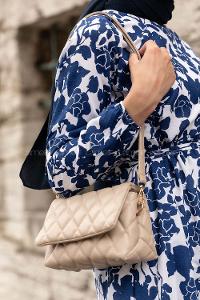 Lamelif Kapak Kilitli Kapitone Çanta Vizon-Gri