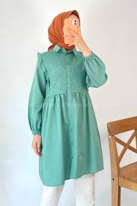 Modalamelif Önü Motif İşlemeli Fırfırlı Boydan Düğmeli Tunik Çağla Yeşili