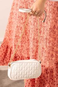 Modalamelif Zincir Askılı Kapitone Çanta Beyaz