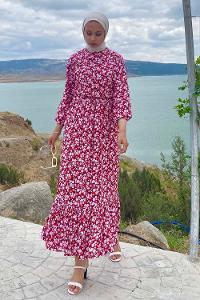 Modalamelif Önü Yarım Düğmeli Papatya Desenli Eteği Fırfırlı Elbise Kırmızı