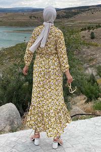 Modalamelif Önü Yarım Düğmeli Papatya Desenli Eteği Fırfırlı Elbise Sarı