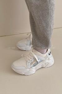 Modalamelif Yüksek Taban Beyaz Spor Ayakkabı