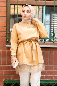 Modalamelif  Yaka Ve Etek Dantel Detaylı Kuşak Bağlamalı Tunik Camel