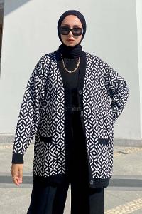 Modalamelif Çift Cepli Renk Garnili Desenli Triko Hırka Siyah-Beyaz