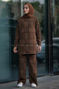 Modalamelif Yarım Balıkçı Yaka Kazayağı Desen Takım Sütlü Kahve