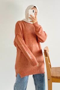 Modalamelif Bisiklet Yaka Kolu Yazı Nakış Detaylı Bertie Triko Kazak Gül