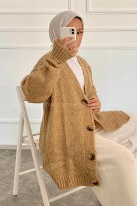 Modalamelif V Yaka Boydan Düğmeli Oversize Triko Hırka Camel