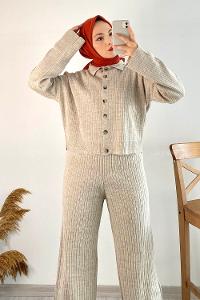 Modalamelif Önü Boydan Düğmeli Fitillli İkili Takım Taş