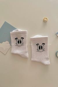 Lamelif Gülümseyen Yüz Beyaz Çorap