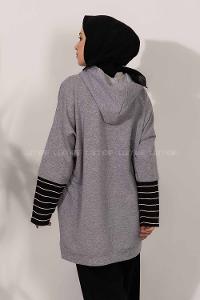 Çizgi Garnili Kapüşon Detaylı Gri
