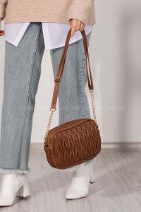 Lamelif Kadın Çok Bölmeli Kapitone Çapraz Çanta Kahverengi