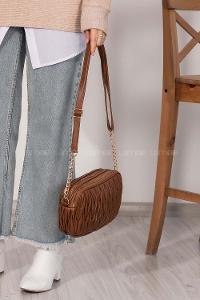 Lamelif Kadın Çok Bölmeli Kapitone Çapraz Çanta Kahverengi