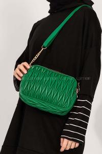 Lamelif Kadın Çok Bölmeli Kapitone Çapraz Çanta Yeşil