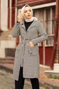 Modalamelif Çift Cep Detaylı Kuşak Bağlamalı Kaşe Kaban Siyah-Beyaz