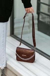 Lamelif Orse Model Aksesuarlı Çanta Taba