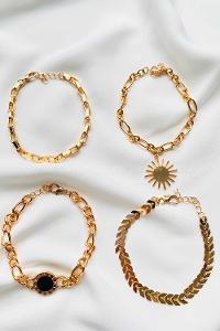 Modalamelif Gold 4Lü Güneş ve Charm Detaylı Bileklik Seti