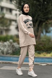 Modalamelif Bisiklet Yaka Maryland Yazı Baskılı Detaylı Takım Krem