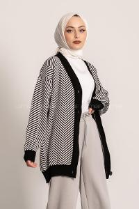 Modalamelif V Yaka Önü Düğmeli Şerit Desenli Hırka Siyah