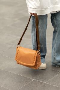 Lamelif Paraşüt Kumaş Kapak Kilitli Çanta Hardal Sarı