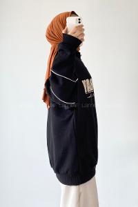 Modalamelif  Yarım Fermuar Yaka Detaylı Yazı Basklı Sweat Siyah