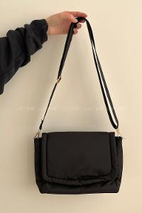 Black Buckle Skin Hand Bag Bag
