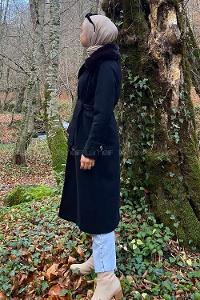 Modalamelif Kürk Detaylı Astarlı Kaşe Kaban Siyah