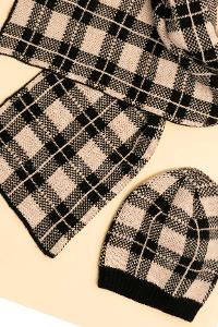 Modalamelif İkili Lüks Siyah Beyaz Takım Bere