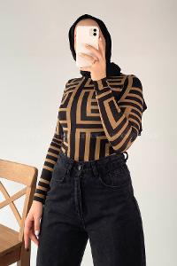 Lamelif Yarım Balıkçı Yaka Geometrik Desen Body Sütlükahve